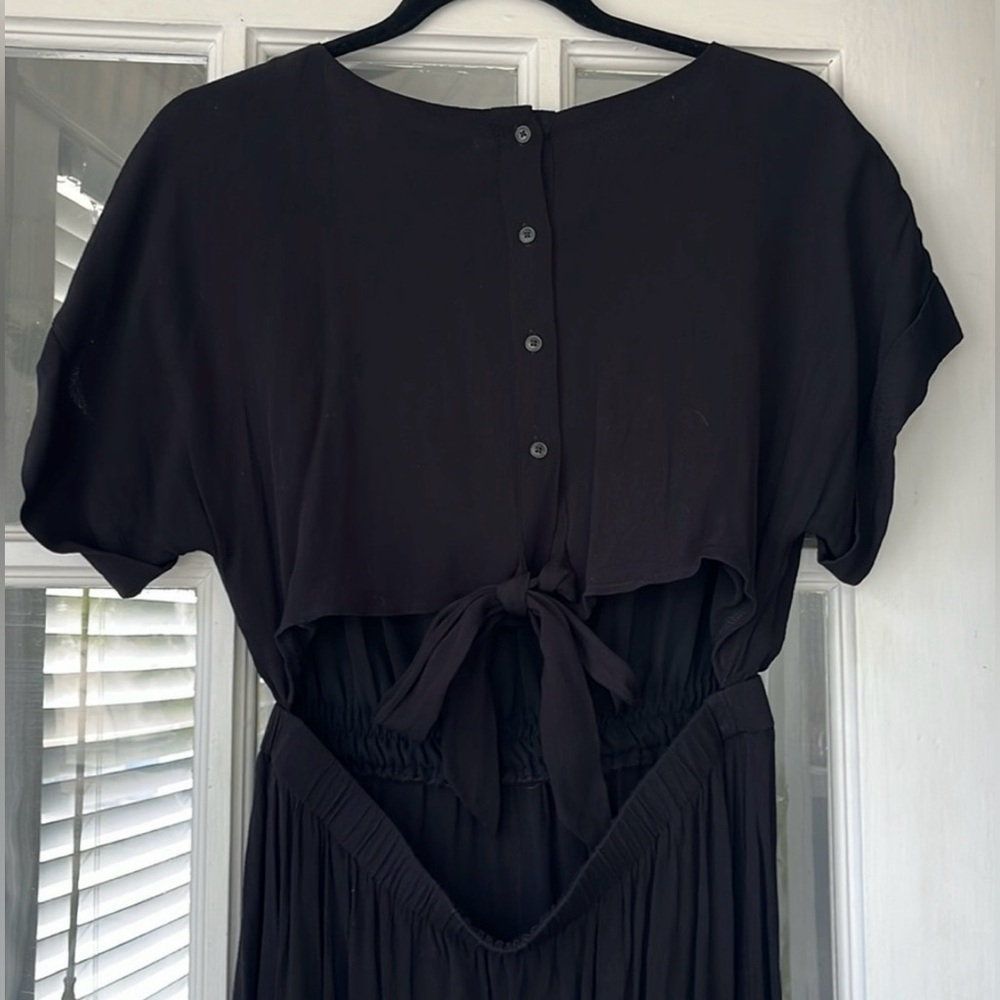 Ann Taylor Elegant Black Tie-Back cut out dress - Picture 10 of 14
